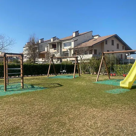 Apartment With Garden And Grill - Green Sirmione