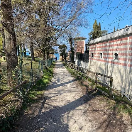 With Garden And Grill - Green Sirmione *
